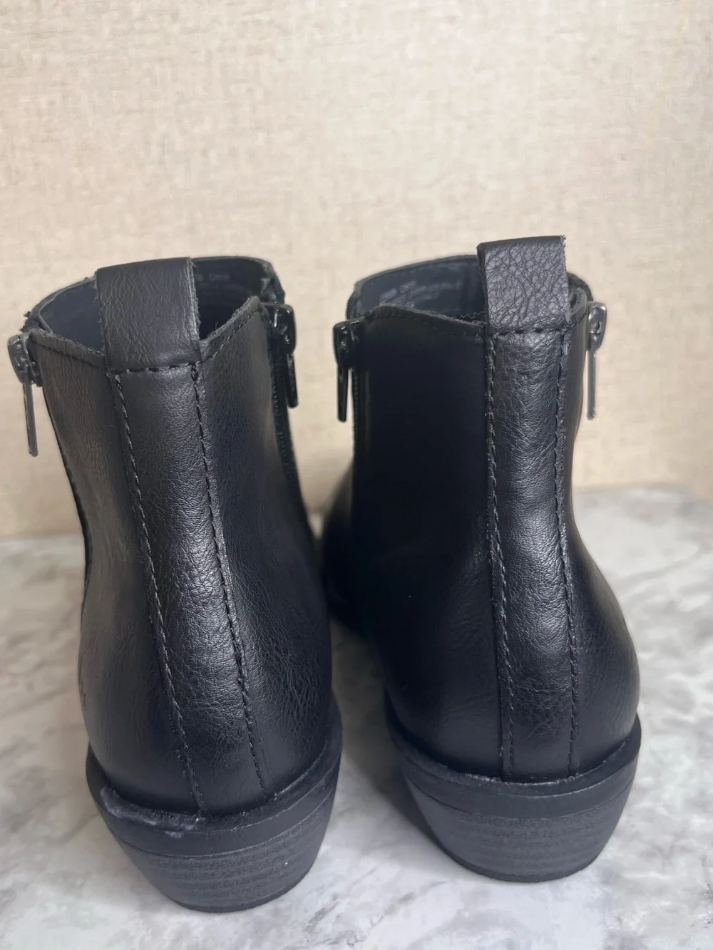 b. o. c. Womens Black Booties Side Zipper Block Heel Ankle Boots